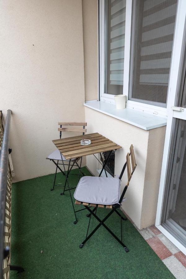 Sflower Apartman Еґер Екстер'єр фото